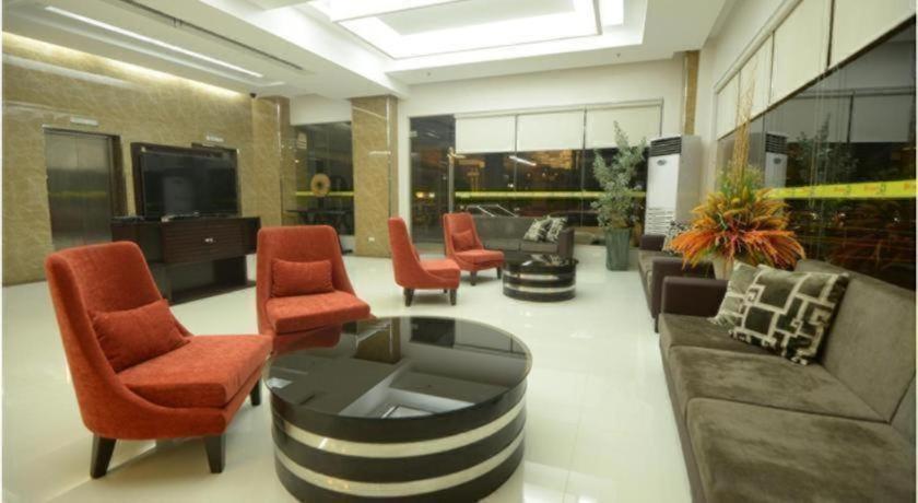 Diversion 21 Hotel Iloilo City Eksteriør billede